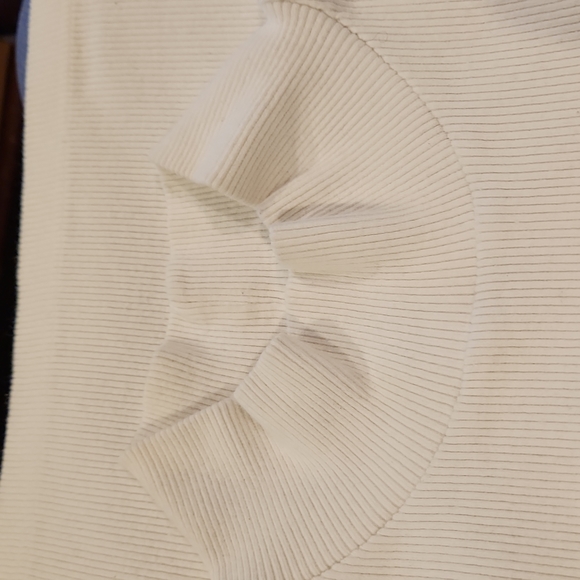 Eddie Bauer long sleeve mock neck ribbed knit top XL cream color W-557 - Picture 4 of 6